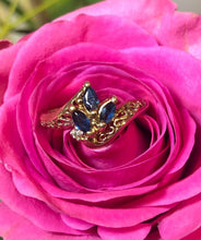 Load image into Gallery viewer, Sapphire &amp; Diamond ring
