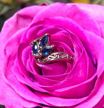 Load image into Gallery viewer, Sapphire &amp; Diamond ring
